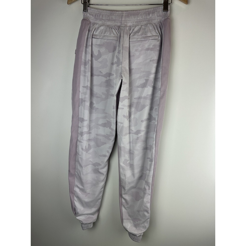Athleta Brooklyn Lined Camo Jogger Pants Shasta Purple Taper Pants Size 0 Sporty - Picture 10 of 14